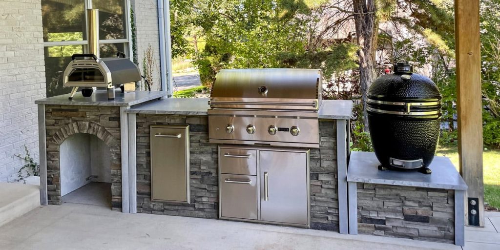 Outdoor Grilling Area